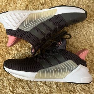 Womens Adidas 02/17 Tactile sz 8